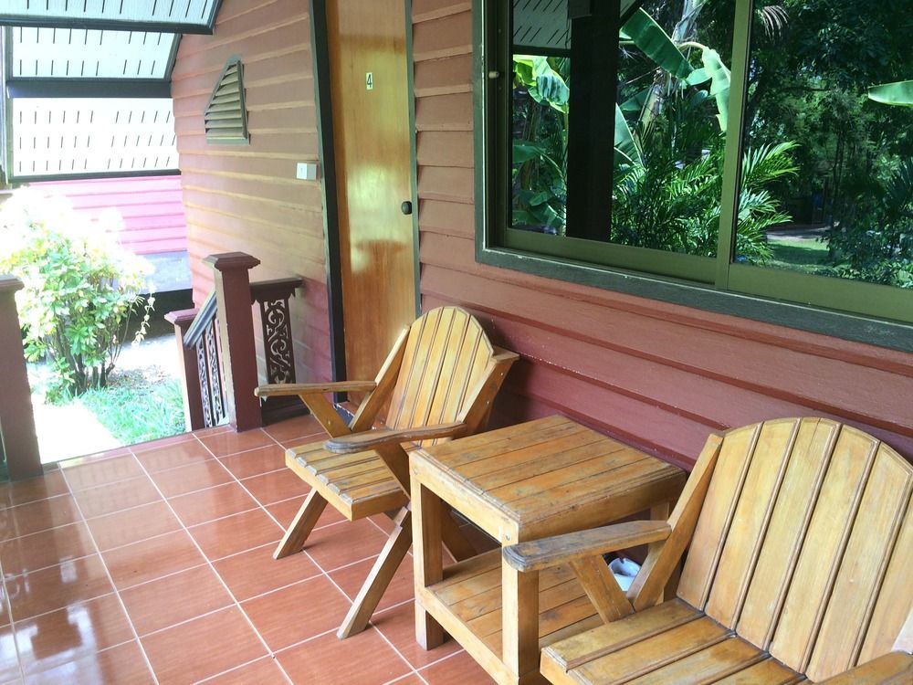 Ban Suan Klang Muang Resort 매홍손 외부 사진